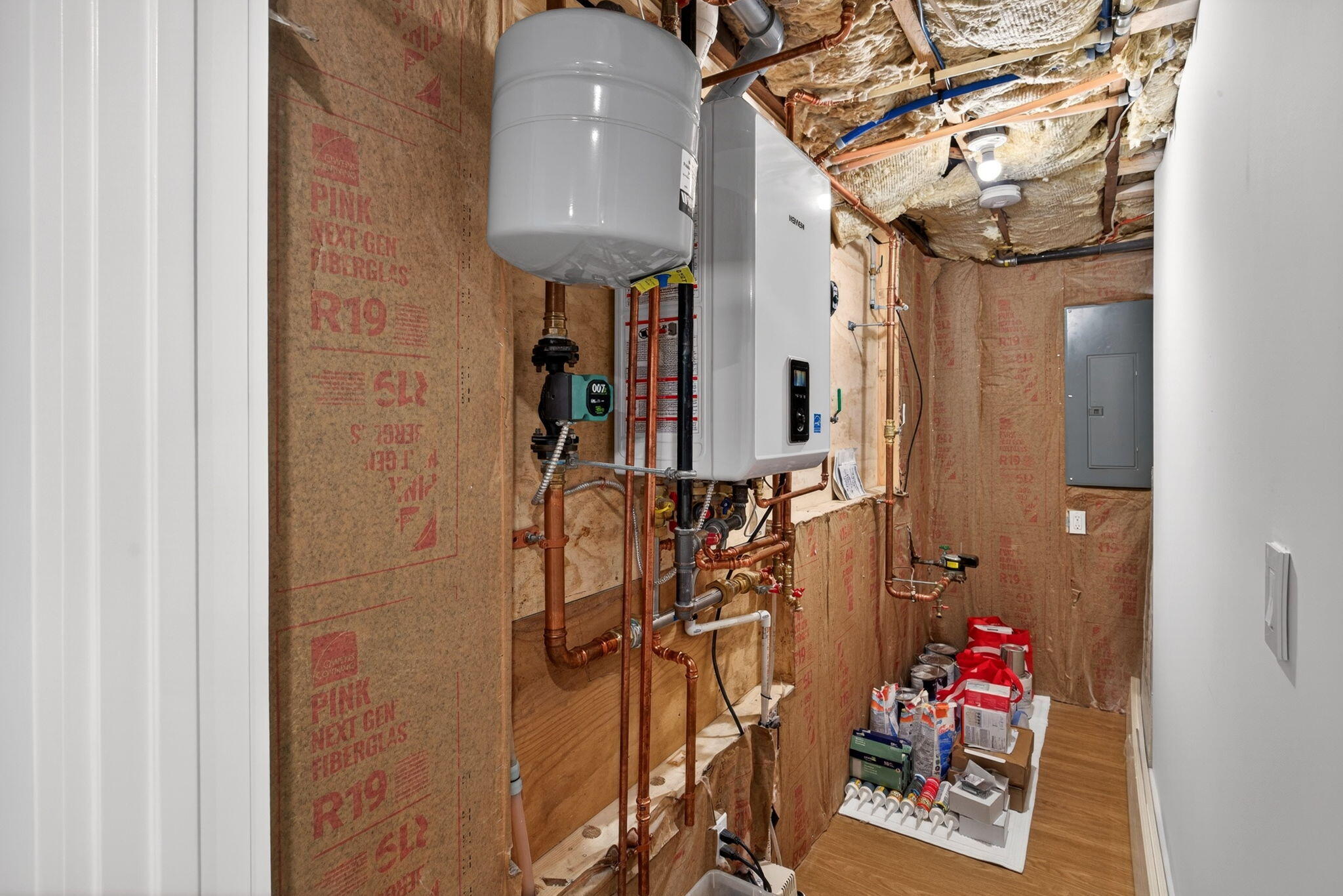 28 Chipman Road Sandwich, MA 02563 - Photo 33 of 40 Utility Room