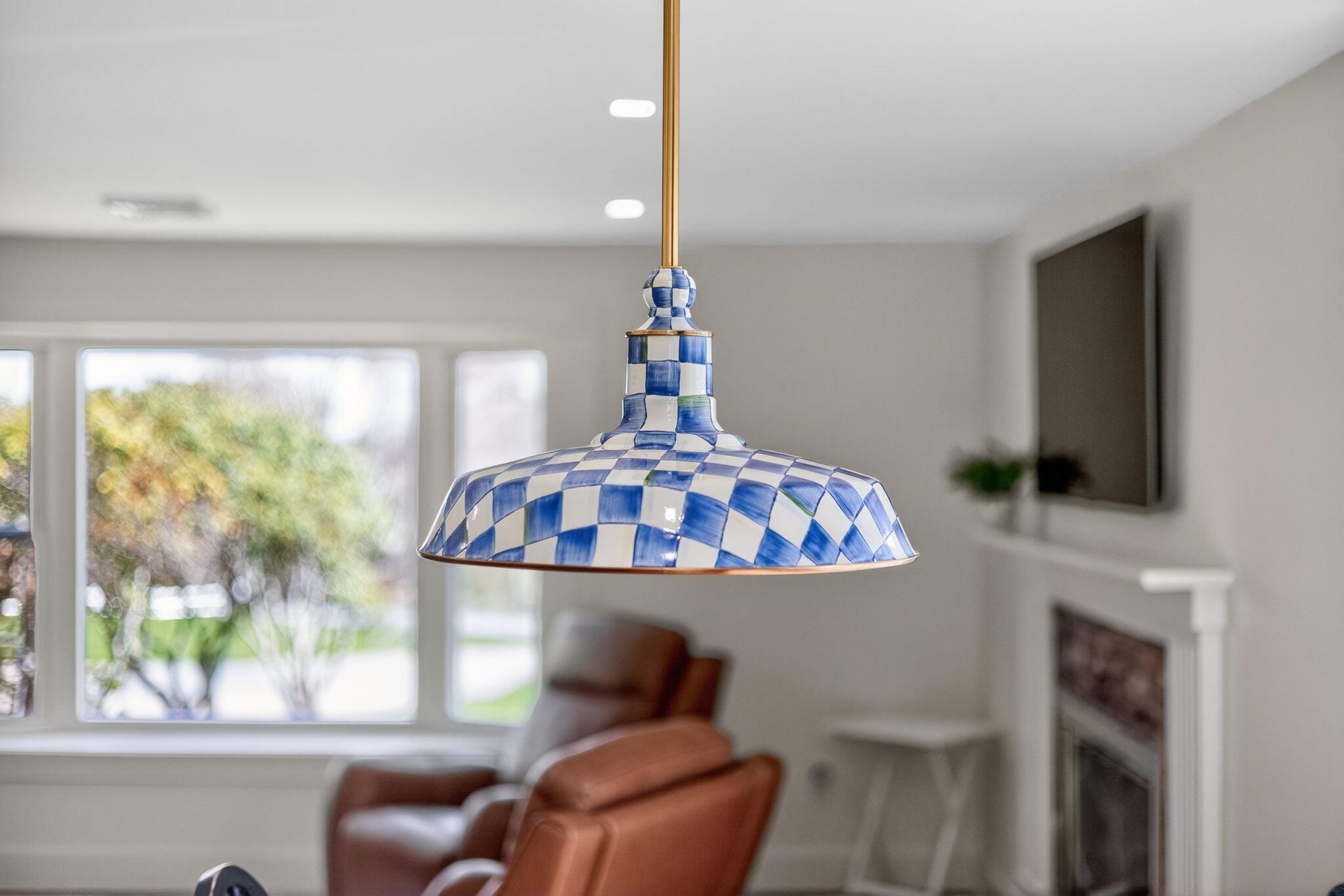 28 Chipman Road Sandwich, MA 02563 - Photo 7 of 40 McKenzie Childs Chandelier