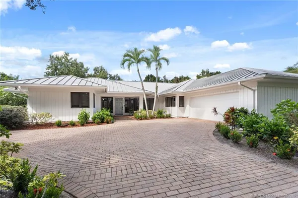 $760,000 | 6221 Southwest Thistle Terrace, Palm City, FL 34990