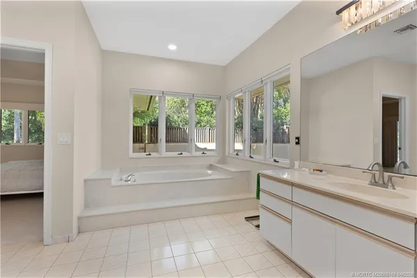 $760,000 | 6221 Southwest Thistle Terrace, Palm City, FL 34990