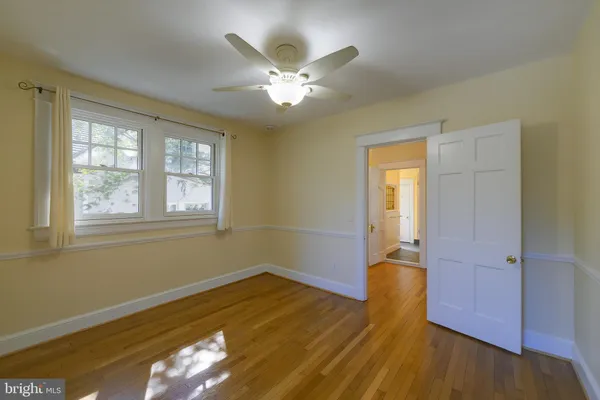 $6,995 | 5717 Chevy Chase Parkway Northwest, Washington, DC 20015