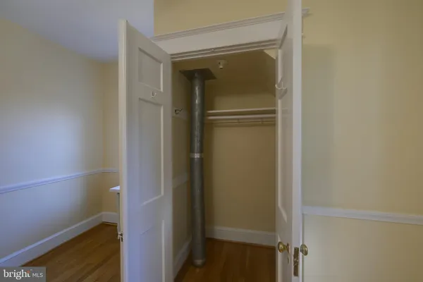 $6,995 | 5717 Chevy Chase Parkway Northwest, Washington, DC 20015