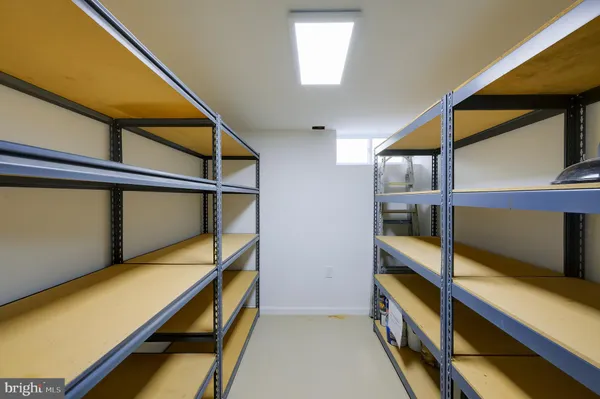 $6,995 | 5717 Chevy Chase Parkway Northwest, Washington, DC 20015