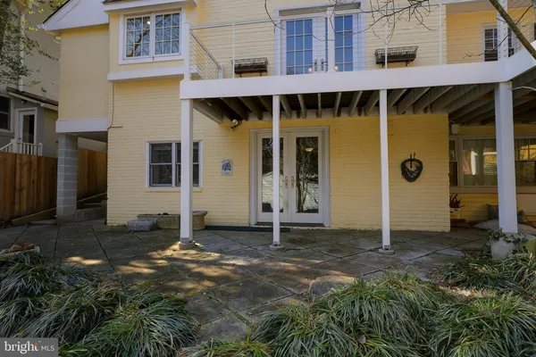 $6,995 | 5717 Chevy Chase Parkway Northwest, Washington, DC 20015