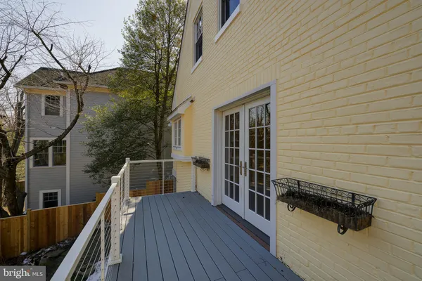 $6,995 | 5717 Chevy Chase Parkway Northwest, Washington, DC 20015