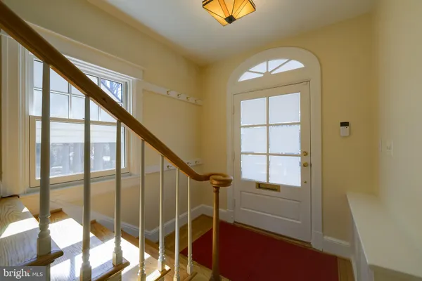 $6,995 | 5717 Chevy Chase Parkway Northwest, Washington, DC 20015