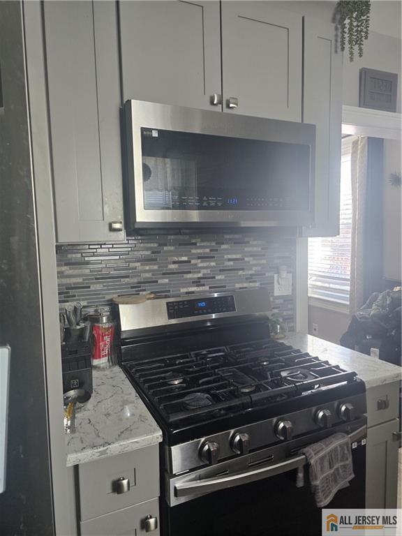 23 Maple Street Helmetta, NJ 08828 - Photo 6 of 12