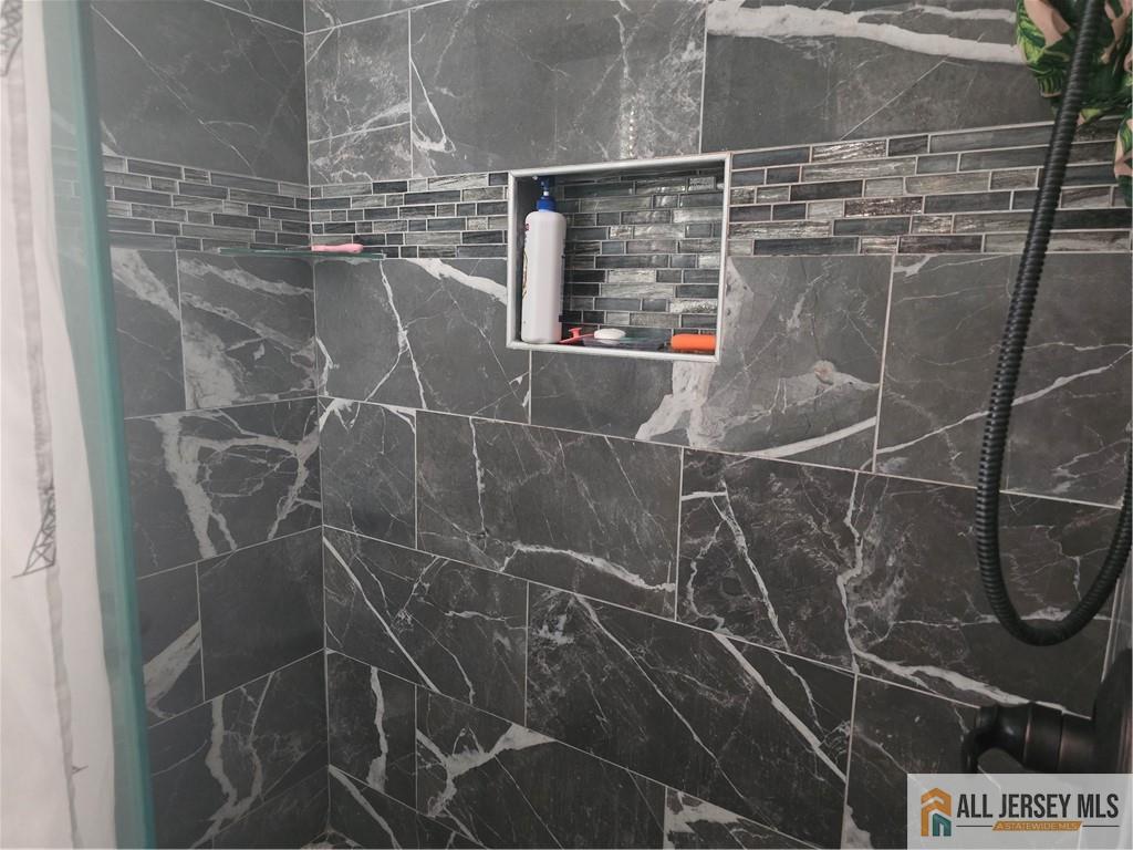 23 Maple Street Helmetta, NJ 08828 - Photo 10 of 12