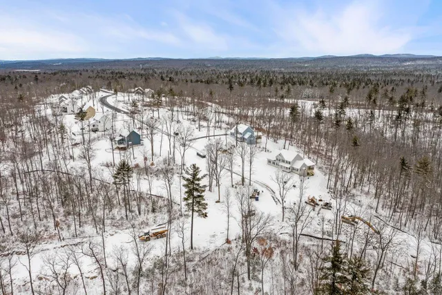 $925,000 | 110 Laurel Road, Unit 31, Hooksett, NH 03106