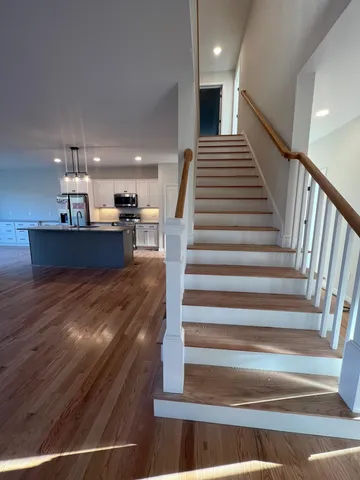 $925,000 | 110 Laurel Road, Unit 31, Hooksett, NH 03106