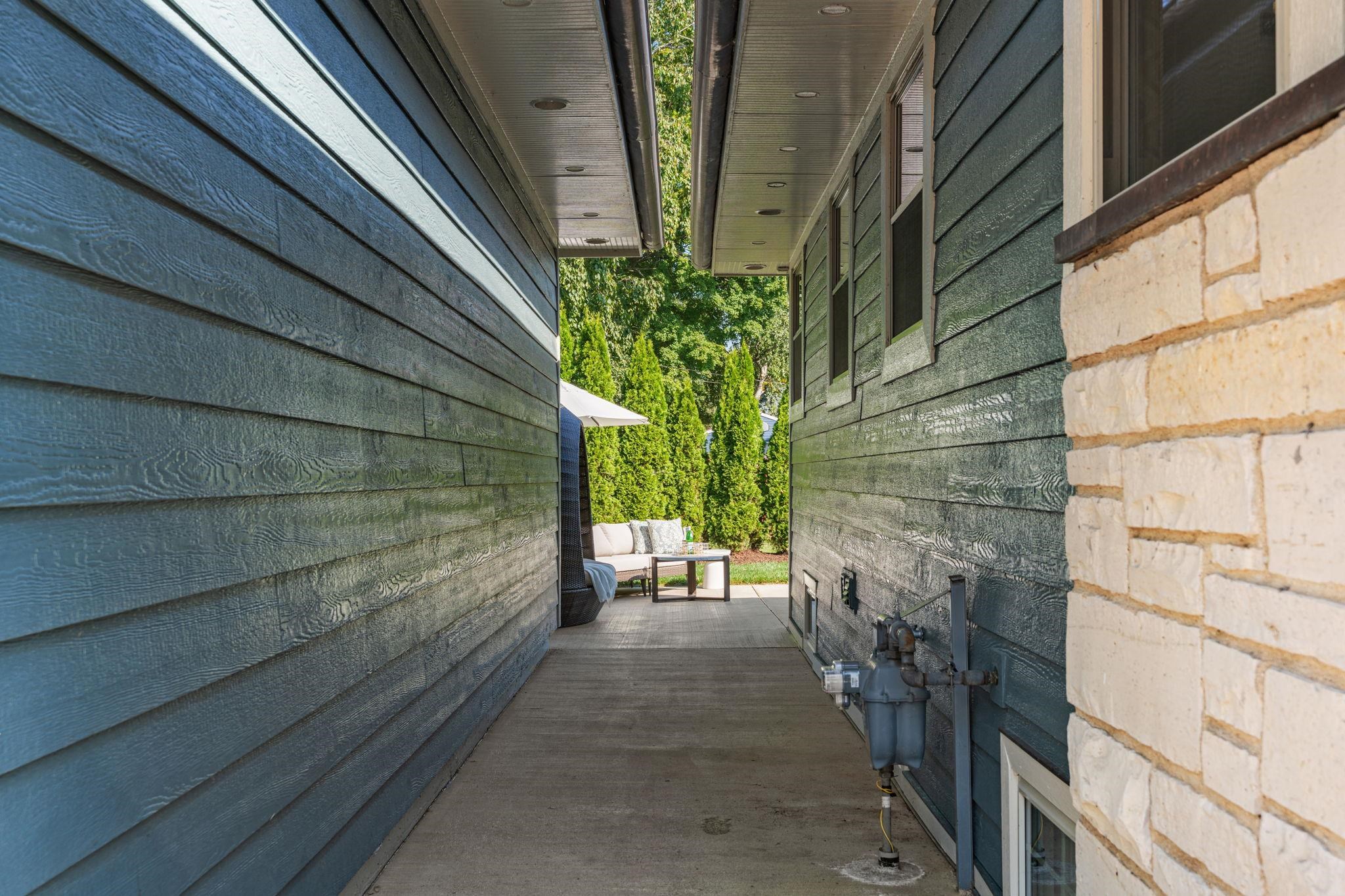 10 Roxbury Road Madison, WI 53704 - Photo 16 of 68