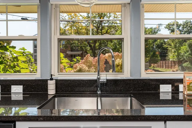 $977,300 | 10 Roxbury Road, Madison, WI 53704