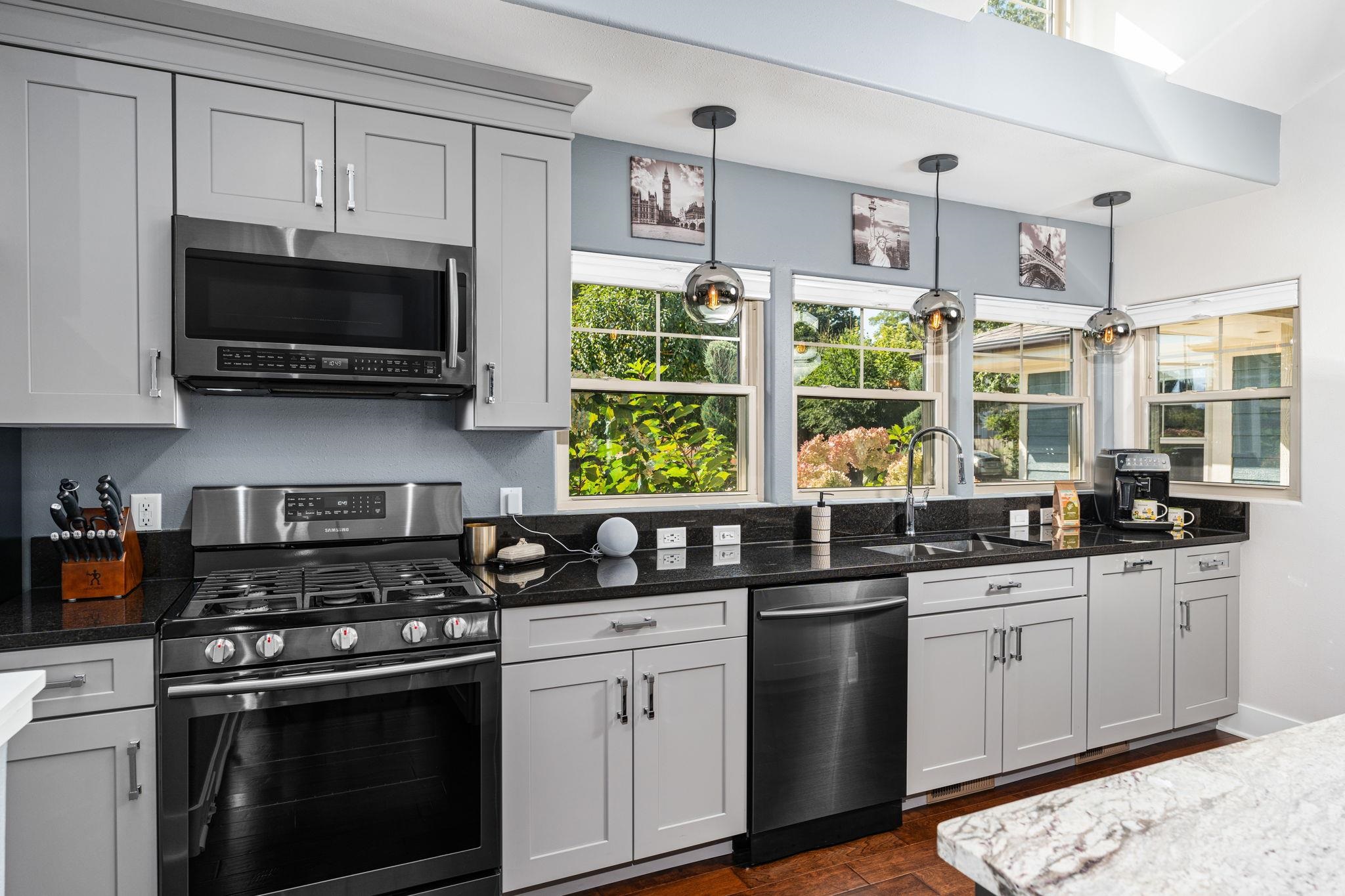 10 Roxbury Road Madison, WI 53704 - Photo 30 of 68