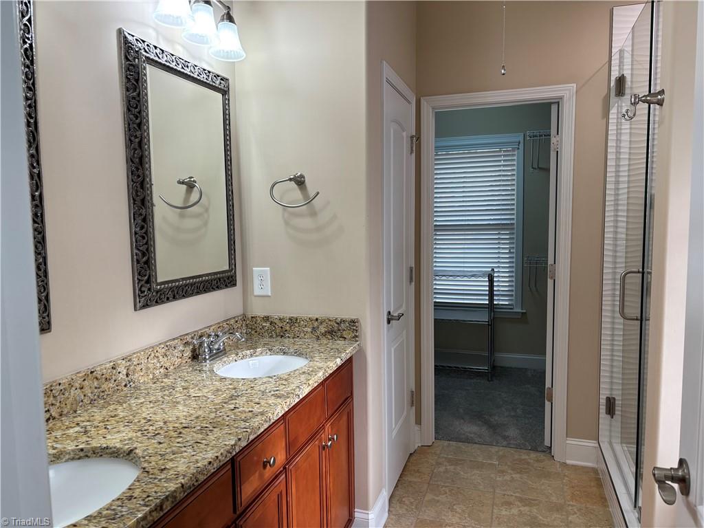 5019 Peppertree Road Clemmons, NC 27012 - Photo 12 of 21 Nice primary bath