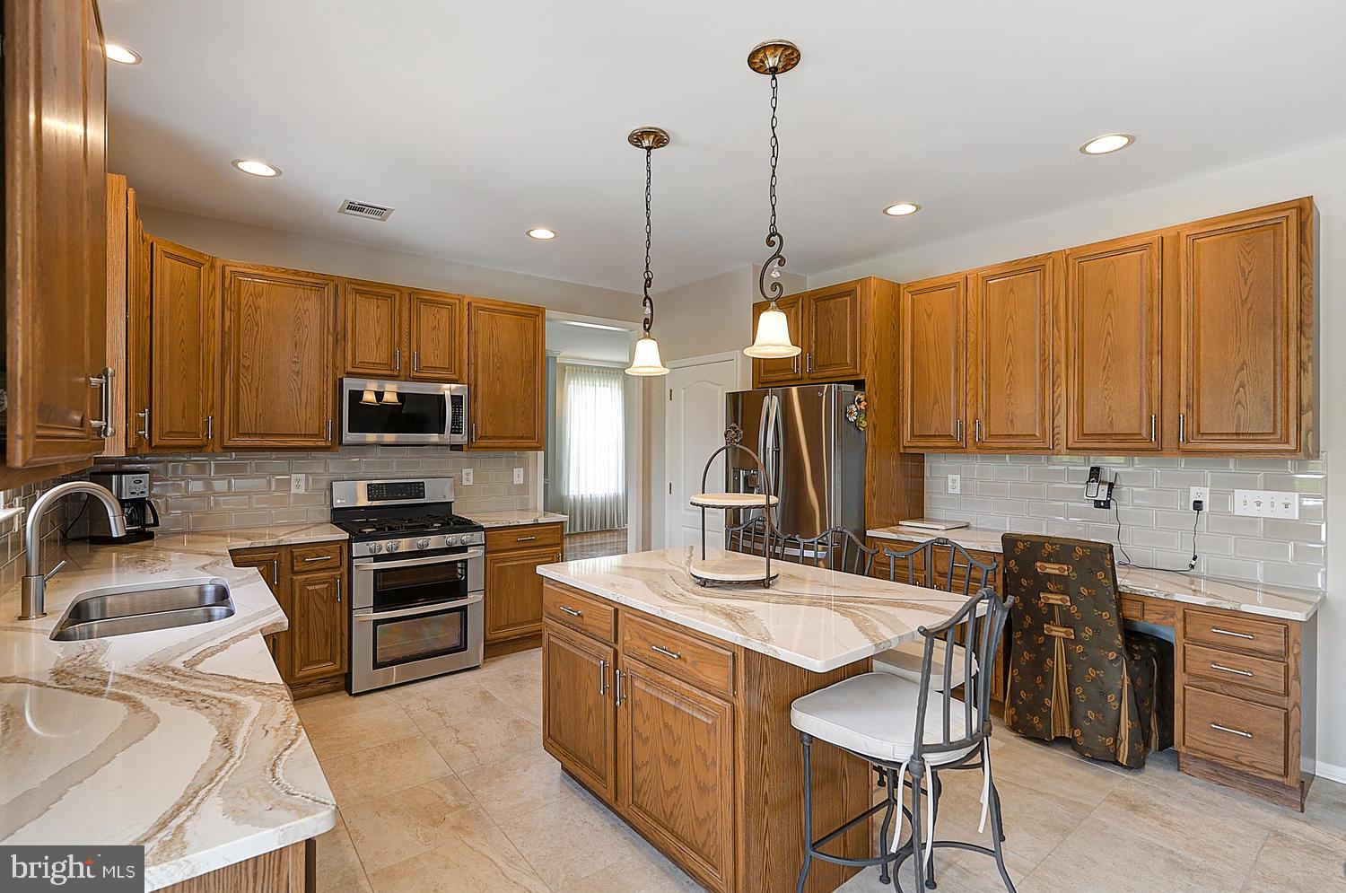 50 Pierce Road East Windsor, NJ 08520 - Photo 12 of 49