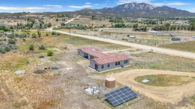$3,500 | 41265 Lakeshore Boulevard, Aguanga, CA 92536