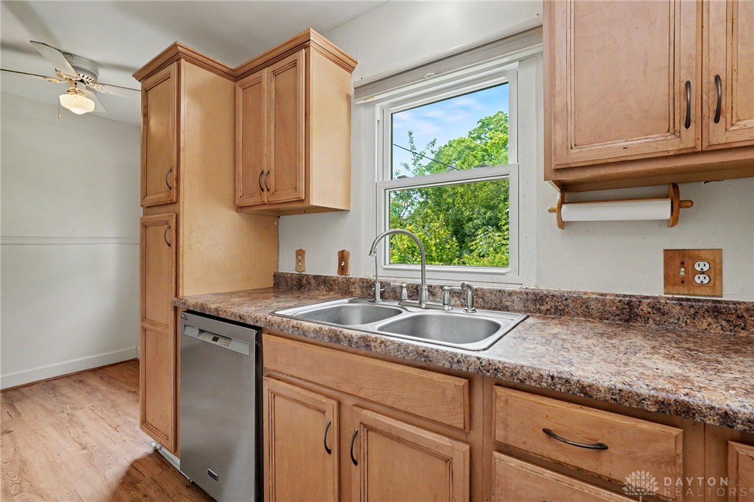 1663 Pershing Boulevard Dayton, OH 45410 - Photo 9 of 31 Gallery Image 9