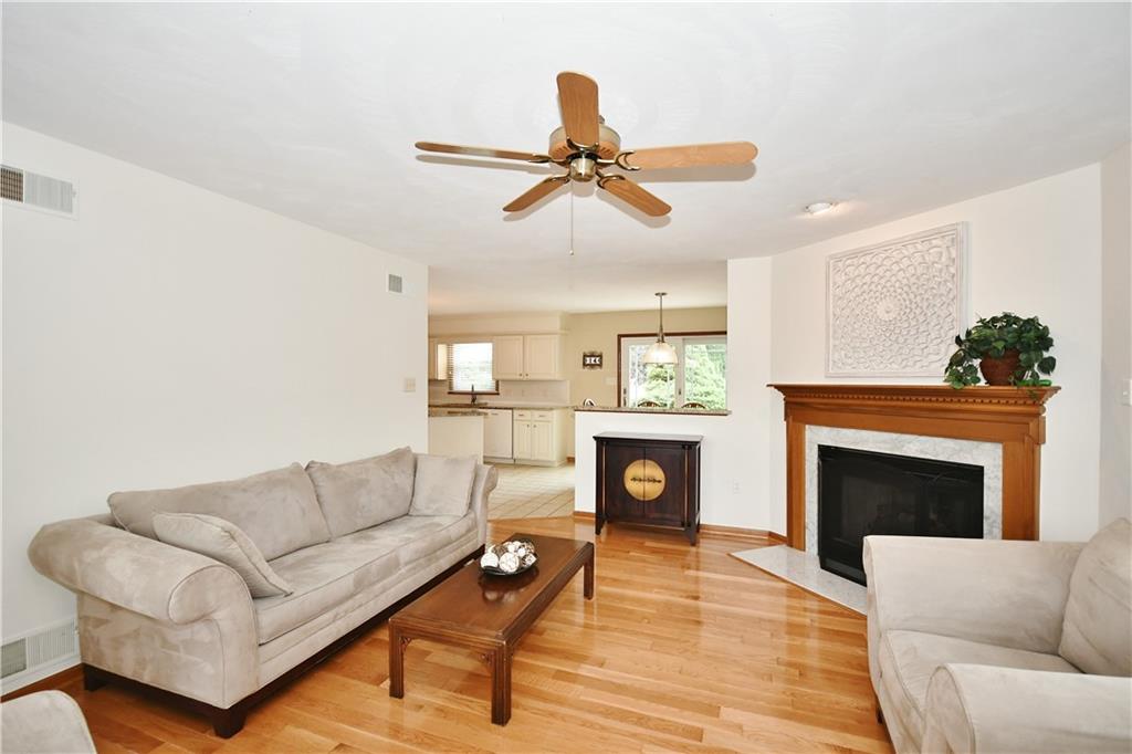 14 Meadowridge Road Harrison City, PA 15636 - Photo 4 of 25 Gallery Image 4