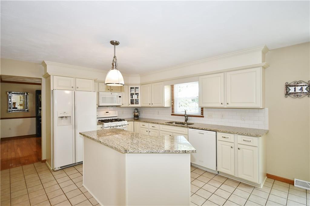 14 Meadowridge Road Harrison City, PA 15636 - Photo 7 of 25 Gallery Image 7