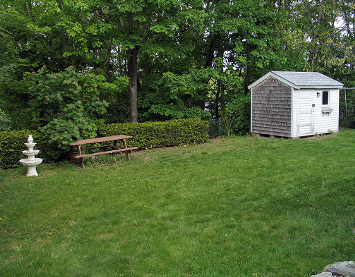 37 Ridgewood Road Worcester, MA 01606 - Photo 5 of 20 Gallery Image 5