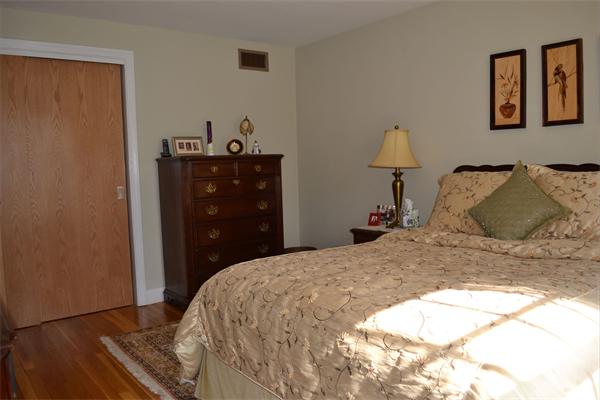 12 Bosworth Road Framingham, MA 01701 - Photo 14 of 23 Gallery Image 14