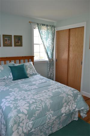 12 Bosworth Road Framingham, MA 01701 - Photo 18 of 23 Gallery Image 18