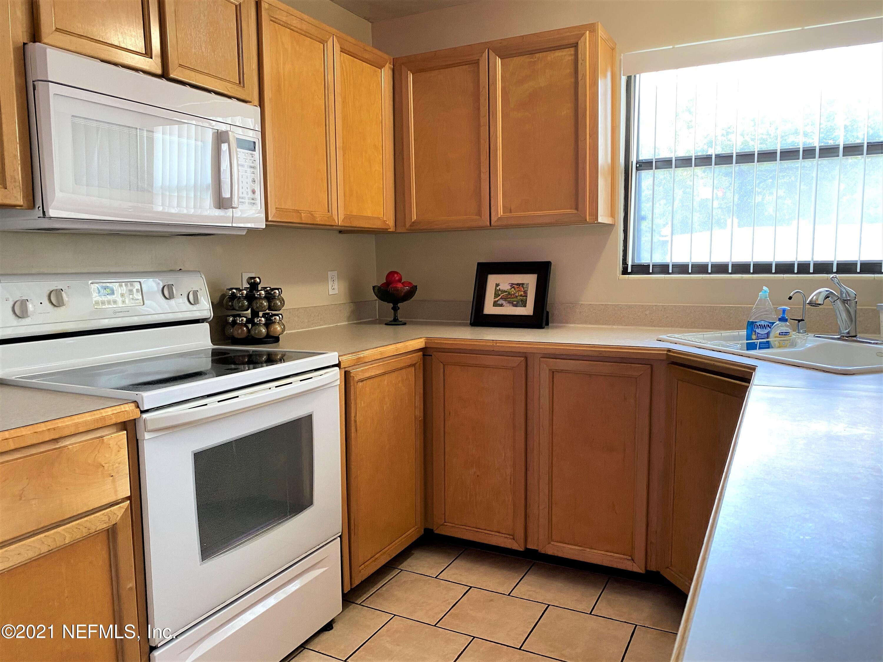 6244 Merrill Road Jacksonville, FL 32277 - Photo 8 of 23 IMG_5200