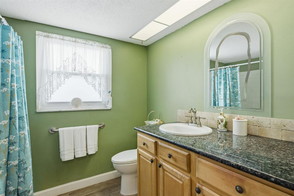 920 Lake Forest Road Clearwater, FL 33765 - Photo 27 of 40