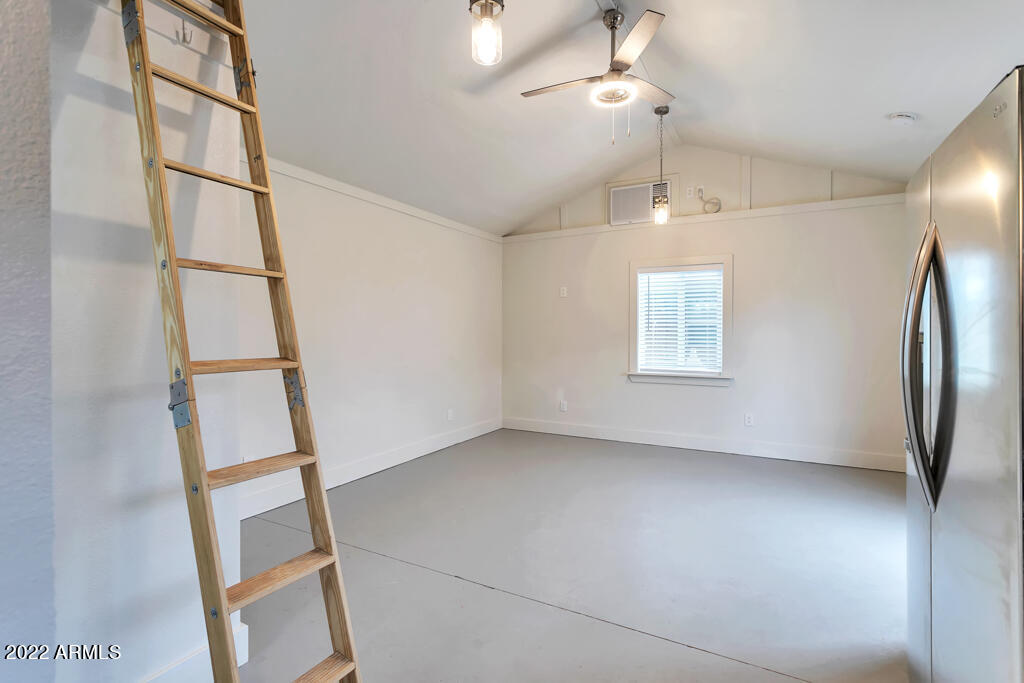 1638 East Granada Road, Unit B Phoenix, AZ 85006 - Photo 8 of 19 an empty room with windows