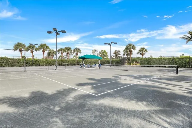 a view of a tennis court