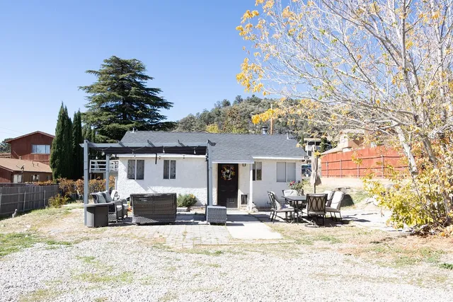 $280,000 | 4200 Maple Trail, Frazier Park, CA 93225