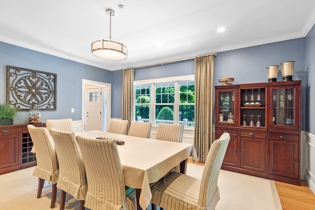 37 Beaver Pond Road Beverly, MA 01915 - Photo 9 of 29