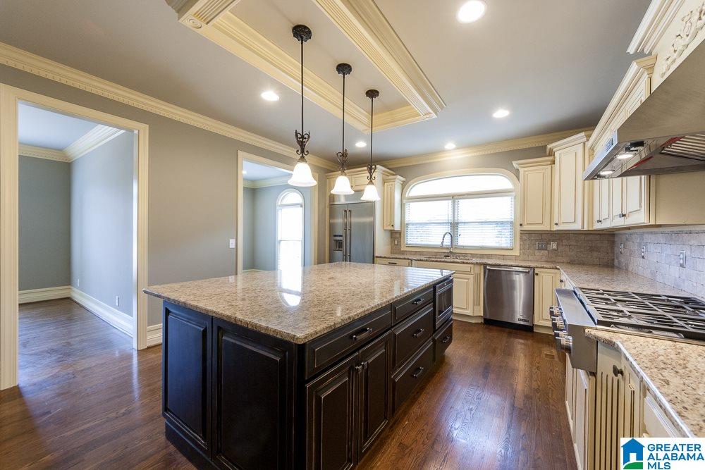 2308 Misty Ridge Circle Birmingham, AL 35226 - Photo 11 of 49