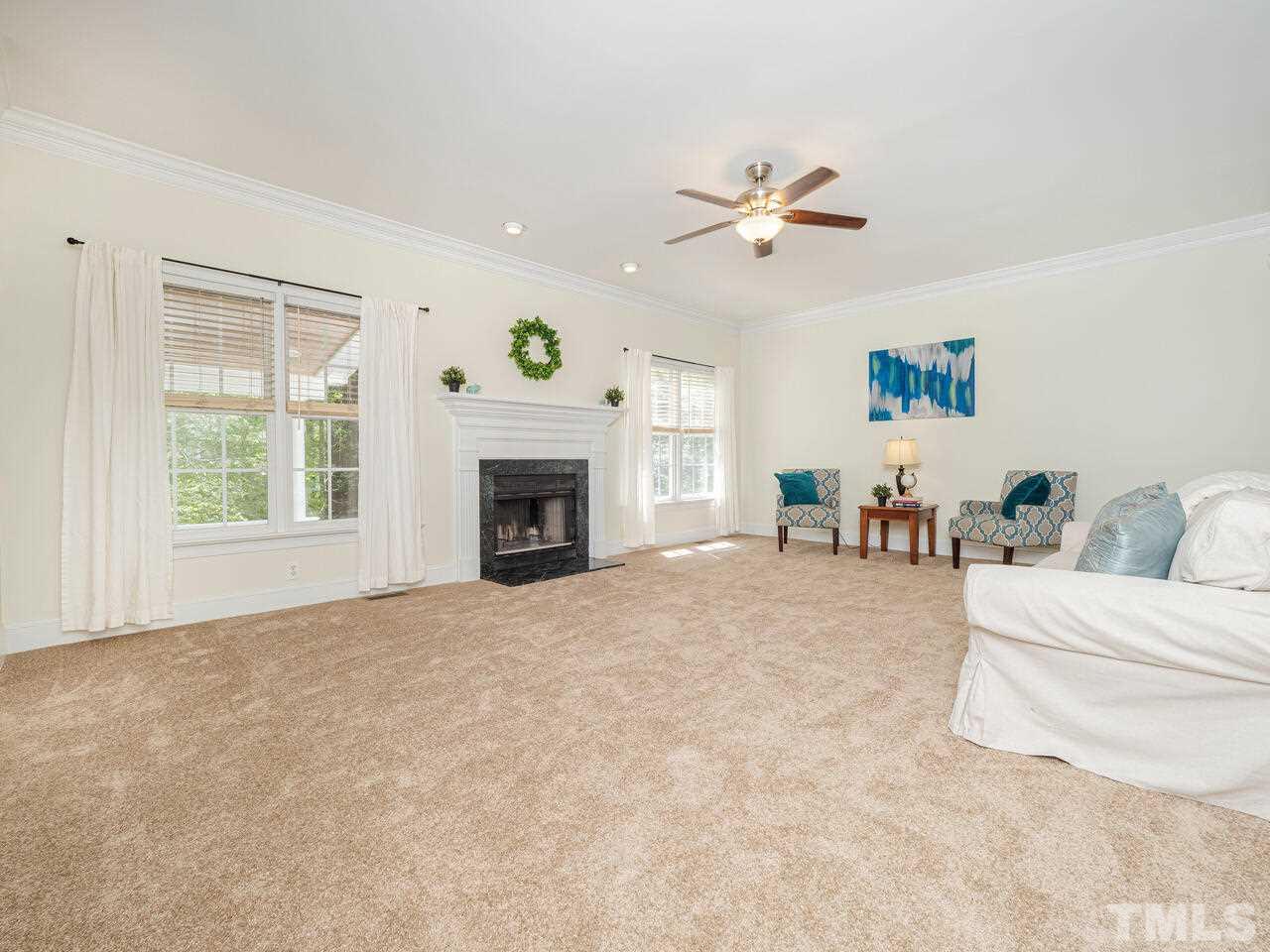 1901 Bridgeport Drive Raleigh, NC 27615 - Photo 4 of 29