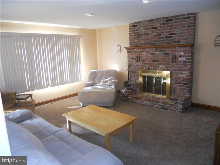 28 Hillendale Road Perkasie, PA 18944 - Photo 8 of 19 Gallery Image 8