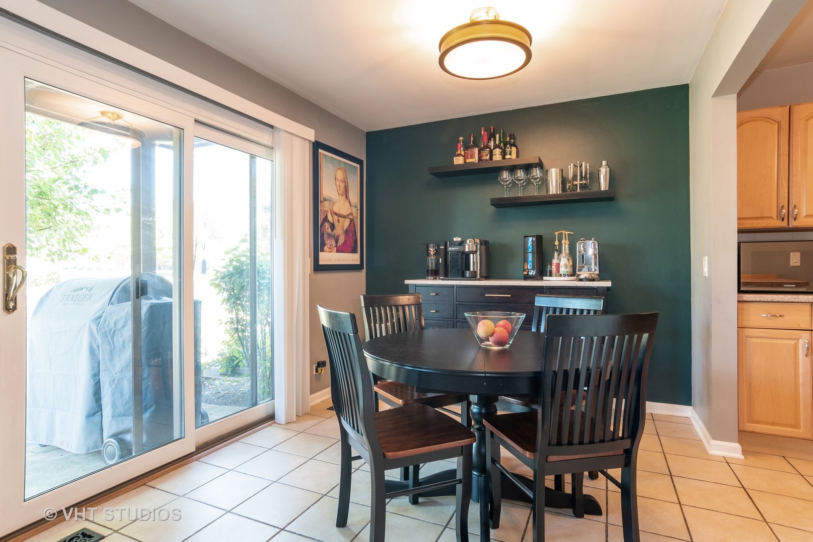 1374 7 Pines Road, Unit B1 Schaumburg, IL 60193 - Photo 6 of 14