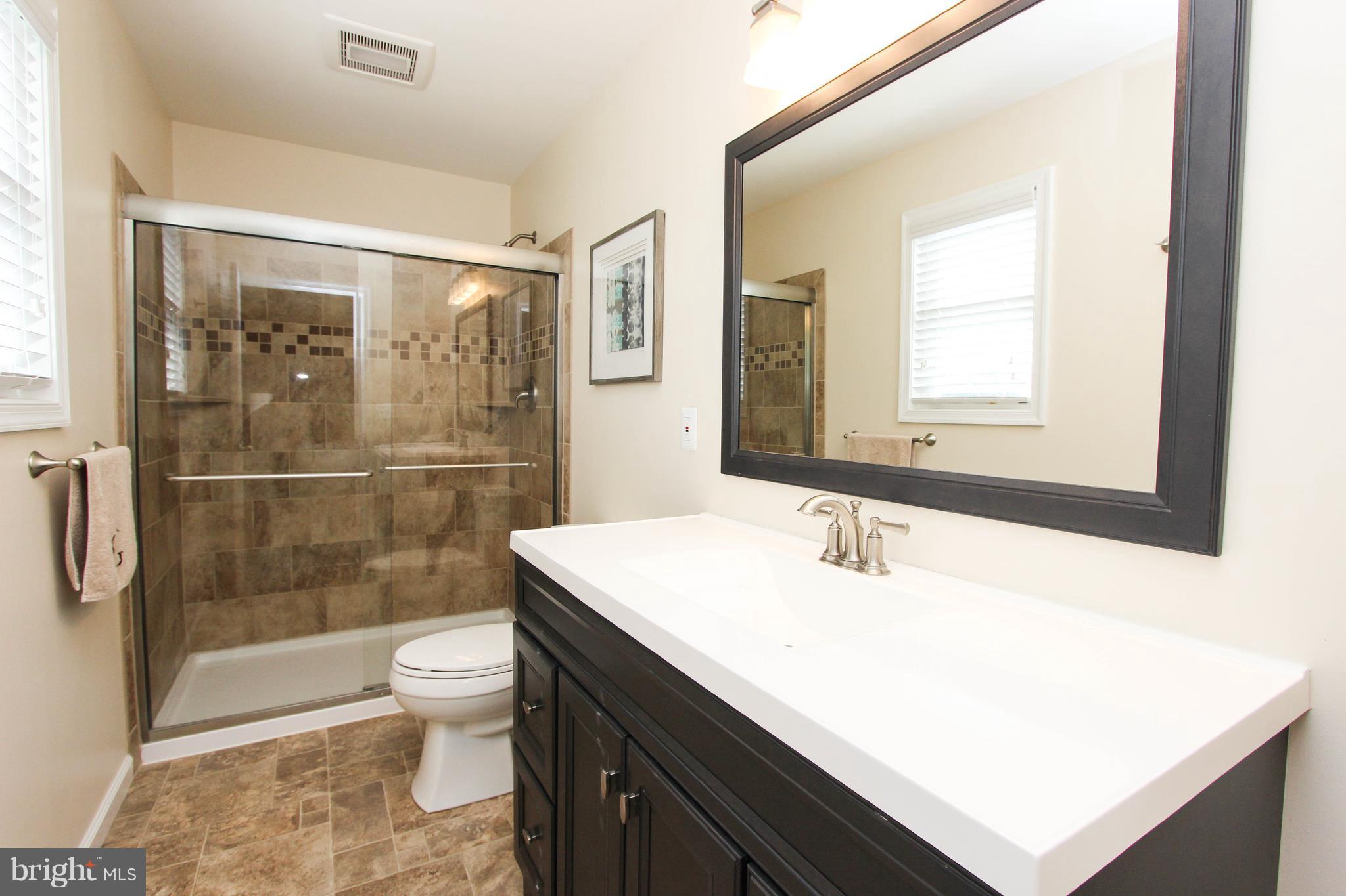 4688 Catlett Road Midland, VA 22728 - Photo 15 of 28 Bath (Master)