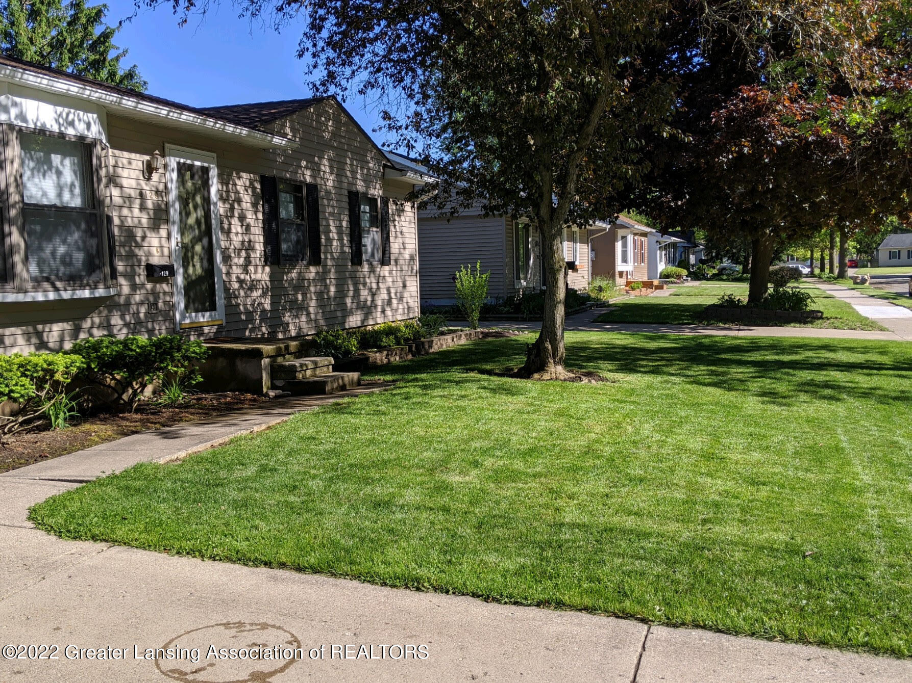 3129 Sunderland Road Lansing, MI 48911 - Photo 37 of 38 sund 3
