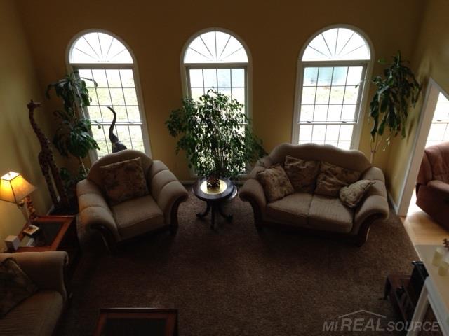 2203 Chippenham Chase Rochester Hills, MI 48306 - Photo 6 of 33