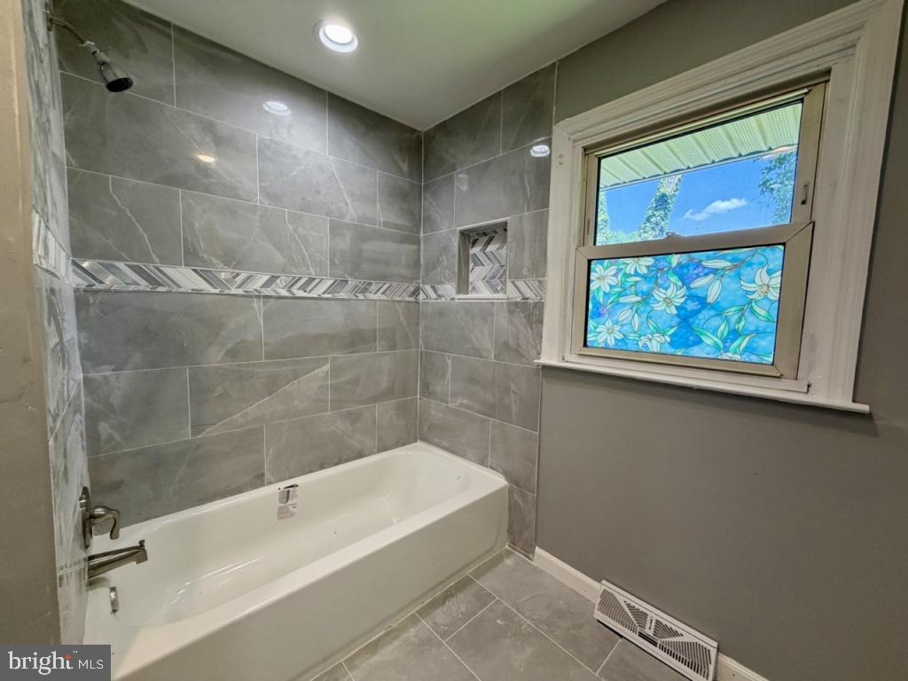322 Nicholson Road Mount Ephraim, NJ 08059 - Photo 30 of 52