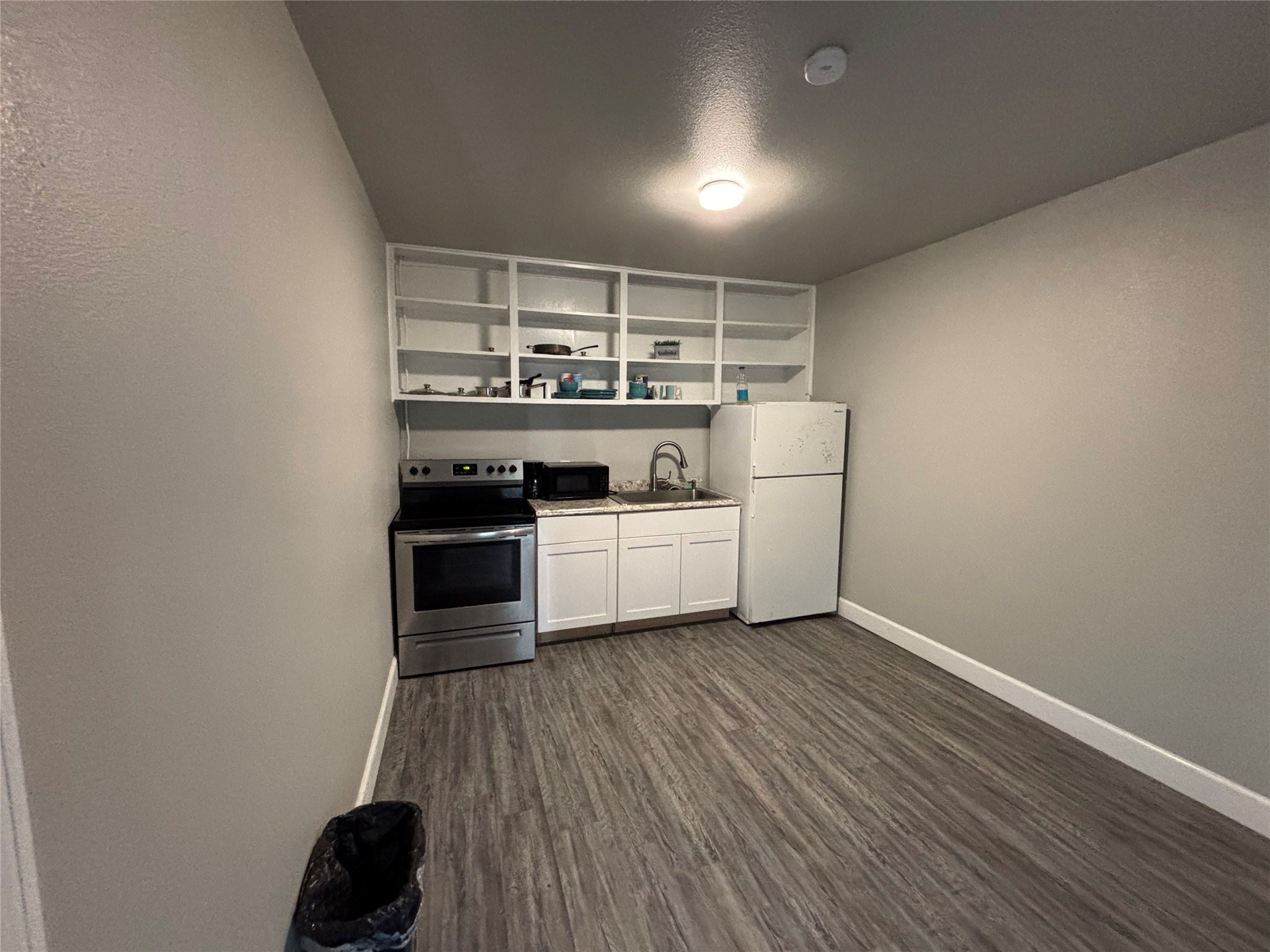 1301 North Ocean Drive Port Lavaca, TX 77979 - Photo 9 of 30