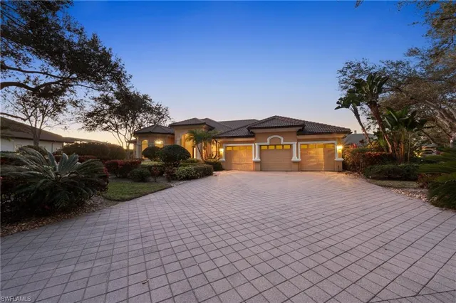 $2,750,000 | 527 Terracina Way, Naples, FL 34119