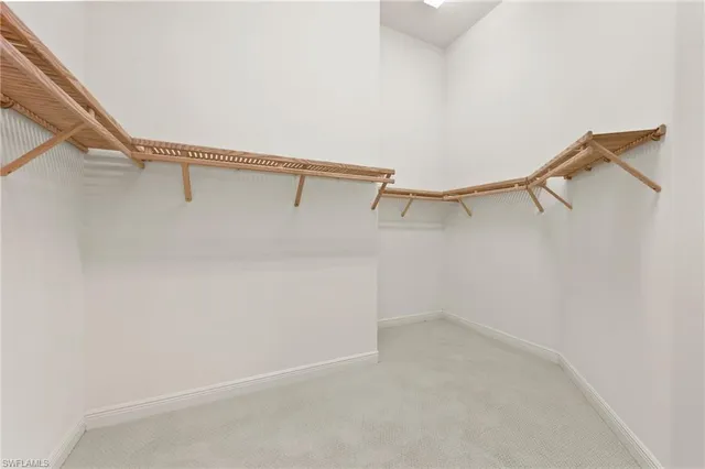 $2,750,000 | 527 Terracina Way, Naples, FL 34119