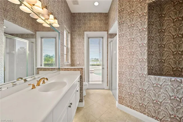 $2,750,000 | 527 Terracina Way, Naples, FL 34119