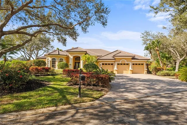$2,750,000 | 527 Terracina Way, Naples, FL 34119