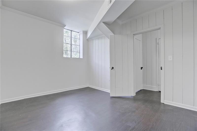 1195 Mt Paran Road Northwest Atlanta, GA 30327 - Photo 20 of 24 a view of an empty room with a window