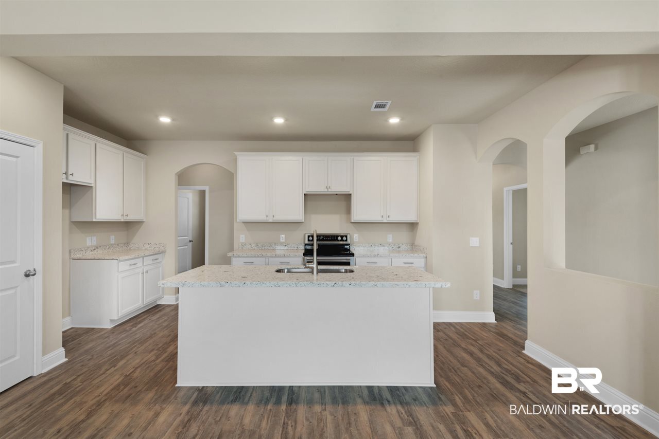 12525 Squirrel Drive Daphne, AL 36527 - Photo 14 of 44