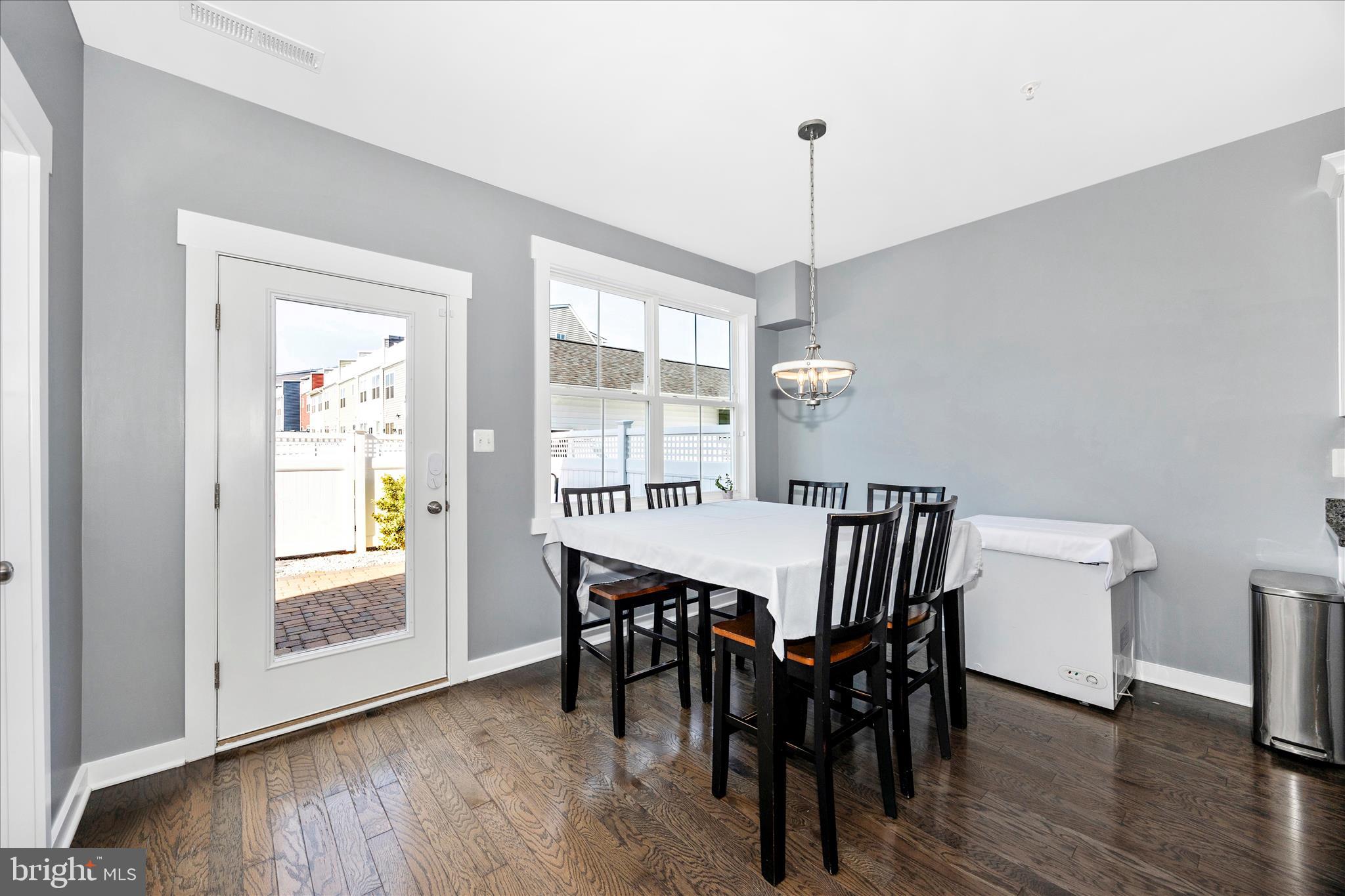 1310 Marsalis Place Frederick, MD 21702 - Photo 15 of 59 Lots of light!