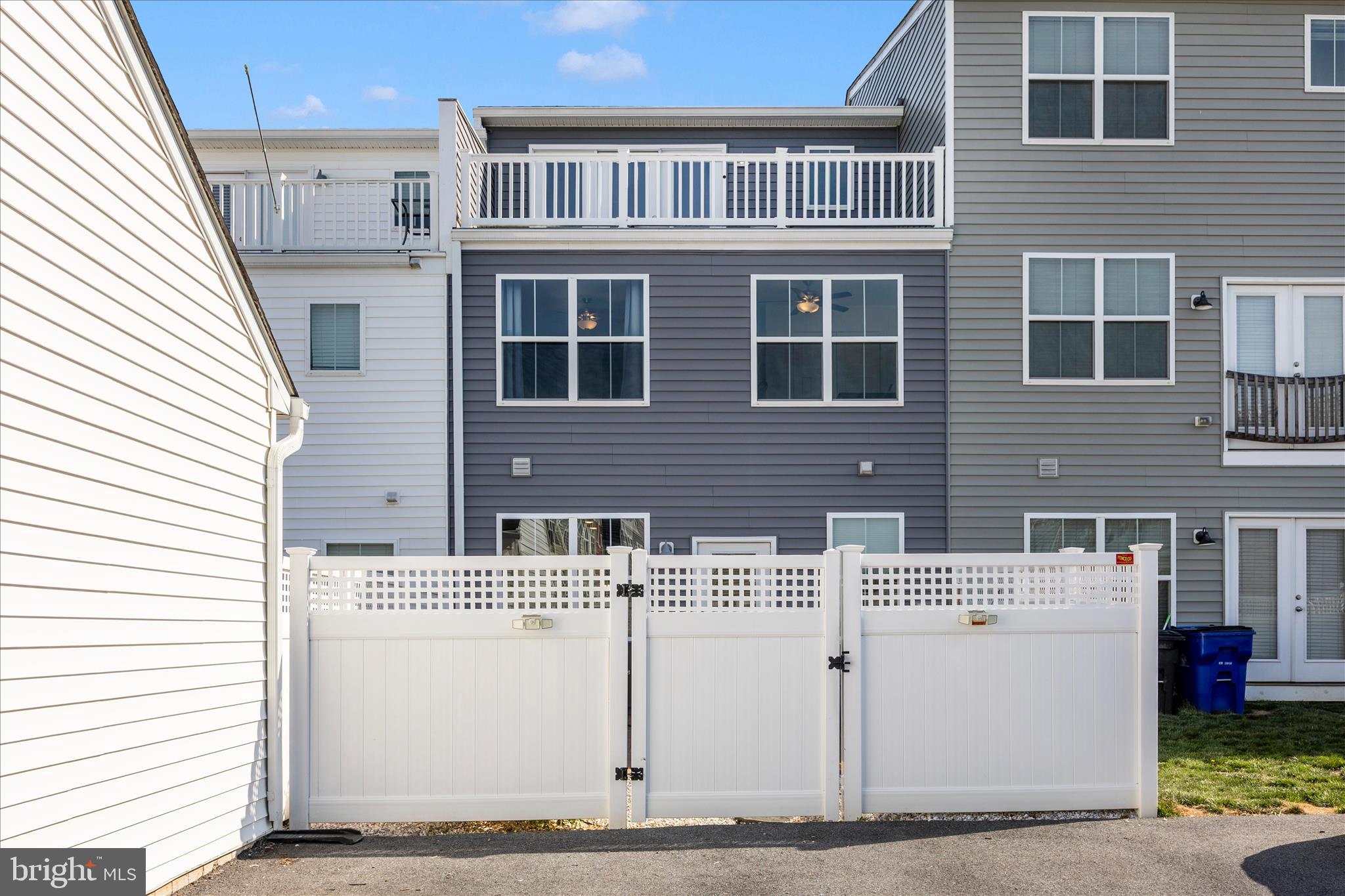 1310 Marsalis Place Frederick, MD 21702 - Photo 46 of 59 Vinyl Privacy Fencing