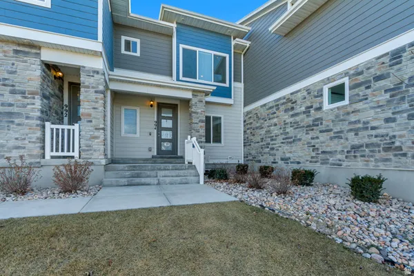 $402,000 | 994 Sapphire Peak Drive, Unit 200, Bluffdale, UT 84065